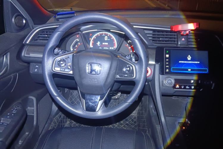 Used Honda Civic 2021 HATCHBACK 220TURBO CVT Trendy Cool Edition Steering Wheel