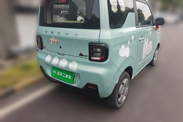 Used Geely Galaxy Panda 2023 Panda Mini 200km Endurance Bear
