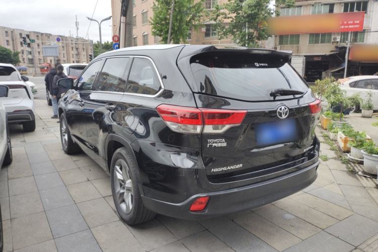 Used Toyota Highlander 2018 2.0T Four-Wheel Drive Prestige Version 7 Seats China V Emission Standard
