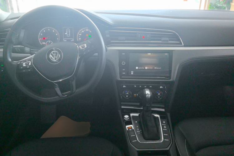 Used Volkswagen Lamando 2019 280TSI DSG Comfort Edition China VI standard
