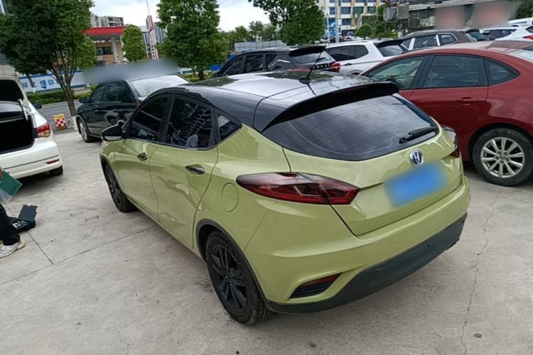 Used CHANGAN Eado 2015 1.6L Manual Junku Model China IV Standard
