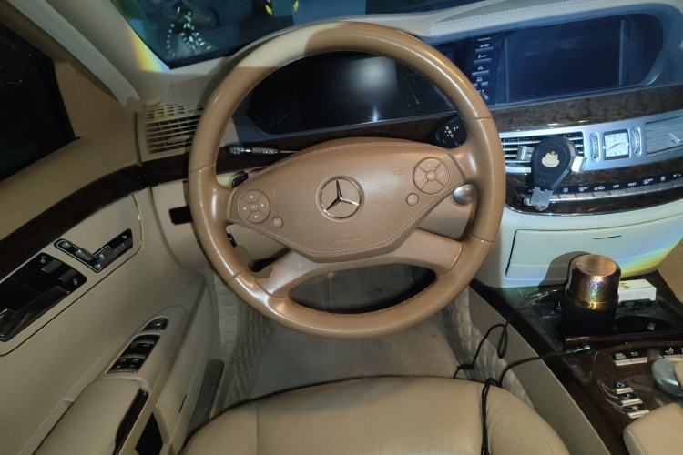 Used Mercedes-Benz S-Class 2012 S 300 L Prestige Grand Edition Steering Wheel