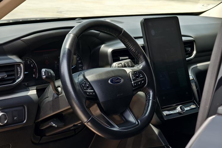 Used Ford Explorer 2020 EcoBoost 285 4x4 Trend Edition 7-Seater Steering Wheel