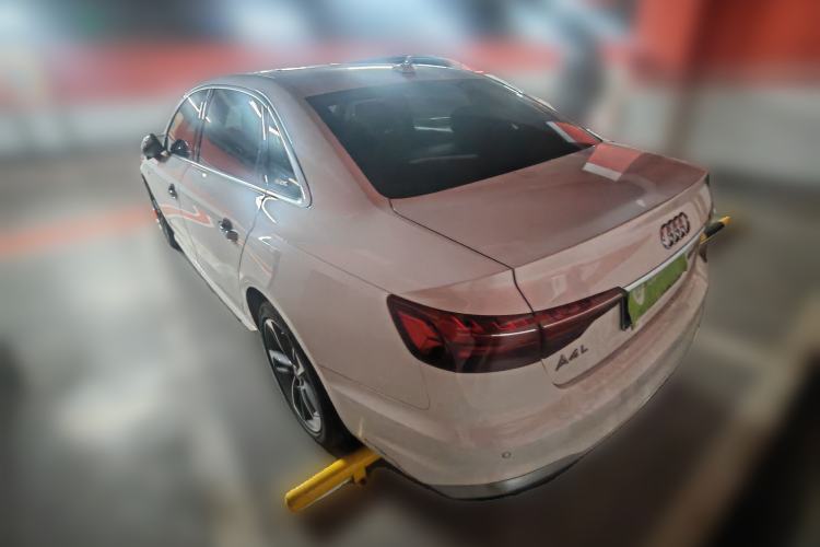 Used Audi A4L 2022 40 TFSI Fashion Dynamic Model
