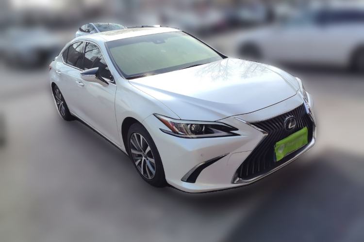 Used Lexus ES 2018 200 Excellence Edition China V Standard
