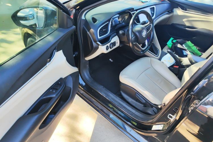 Used Buick GT 2018 15T Dual-Clutch Elite Model China V Standard