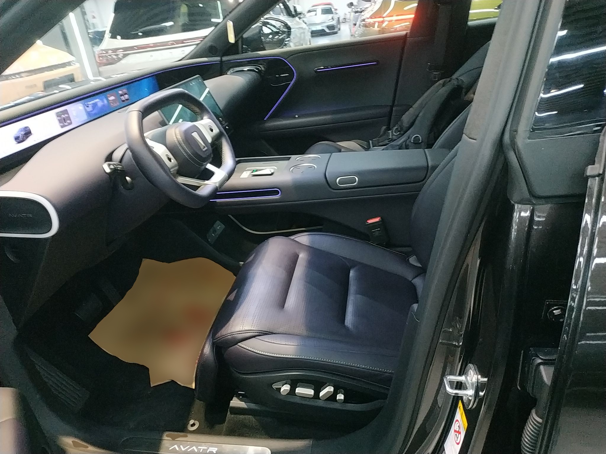 Переднее сиденье в автомобиле