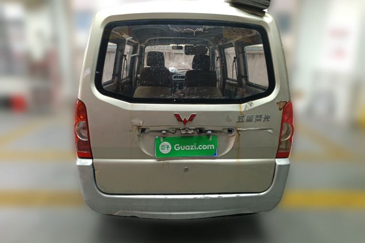 Used Wuling Rongguang 2011 1.2L Standard Version Rear