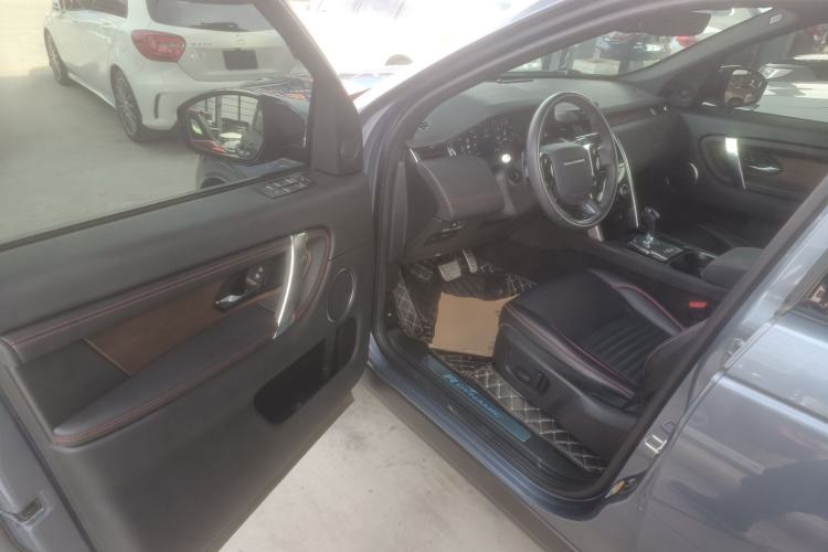 Used Land Rover Discovery Sport 2021 249 PS R-Dynamic S Performance Edition Driver Seat