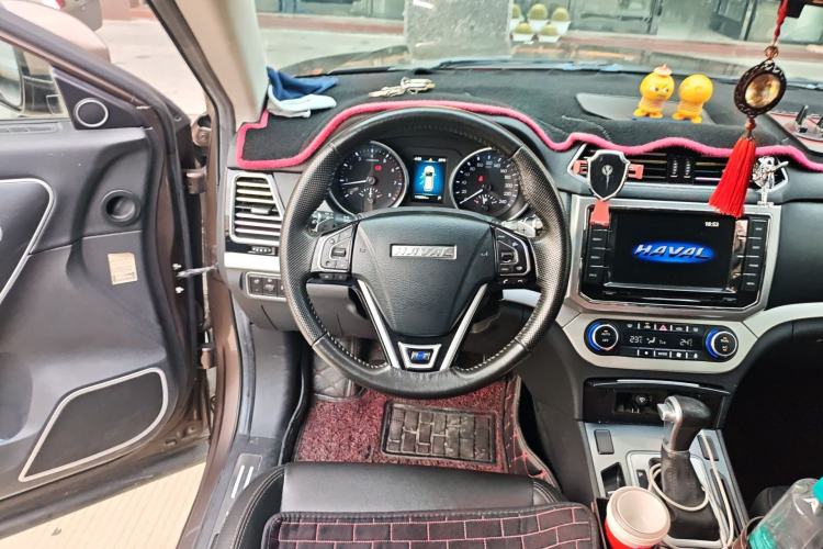 Used Haval H6 Coupe 2016 Blue Label 1.5T Automatic Two-Wheel Drive Urban Model Steering Wheel