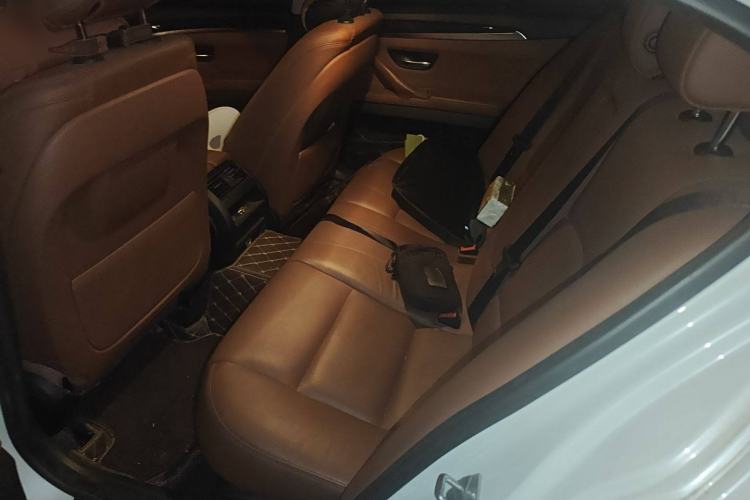 Used BMW 5 Series 2015 520i Elegant Edition
