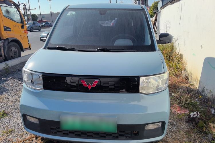 Used Wuling Hongguang MINIEV 2021 Macaron Sandwich Model 120 km Lithium Iron Phosphate Front