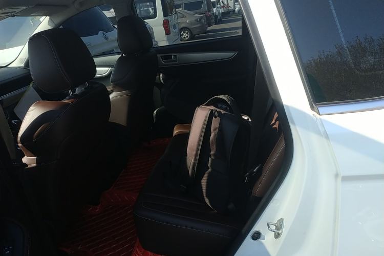 Used FORTHING T5 2022 Grand Edition 1.6L Manual Dream-Chasing Five-Seat Model
