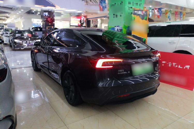 Used Tesla Model 3 2023 Rear-Wheel-Drive Version
