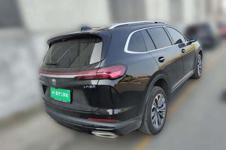 Used Buick Envision 2025 Encore Plus 28T Two-Wheel-Drive Platinum Edition