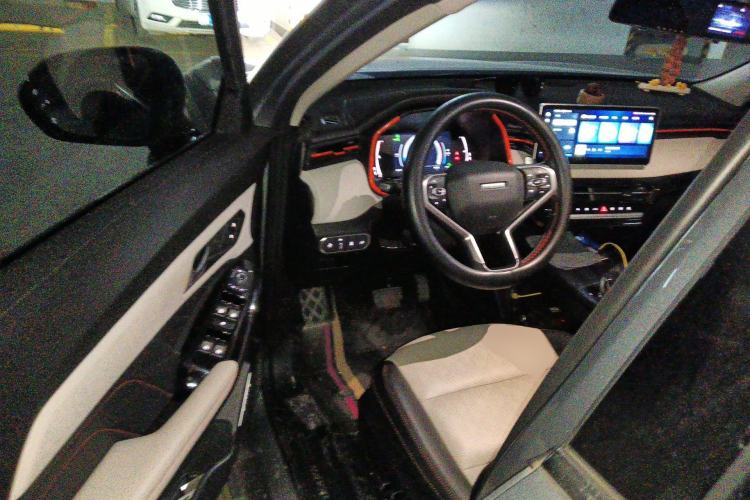 Used Haval LHERY 2021 High-Performance Version 1.5T Golden Rabbit Driver Seat
