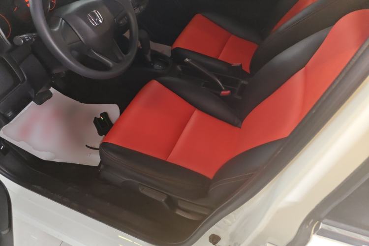 Used Honda Fit 2018 1.5L CVT Comfort Sunroof Version Left Front Seat