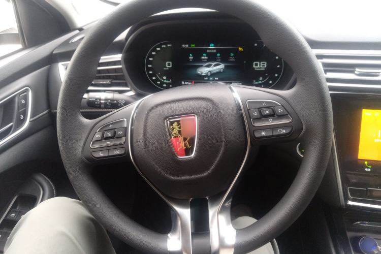 Used Roewe i5 2020 1.5L Automatic 4G Connect Luxury Flagship Edition