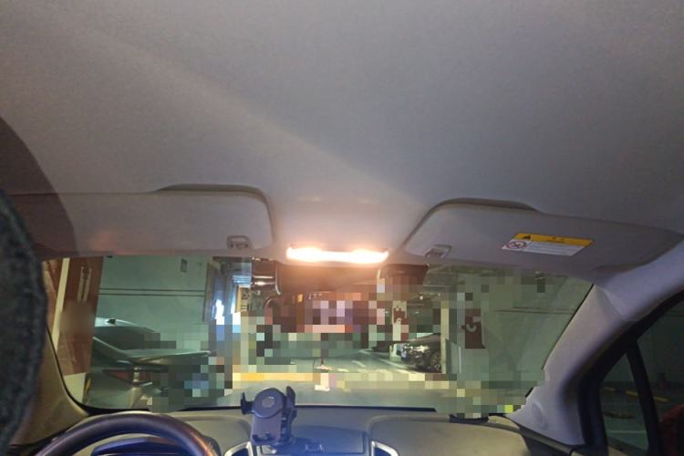 Used Chevrolet Trax 2014 1.4T Automatic Two-Wheel Drive Comfort Version Headliner