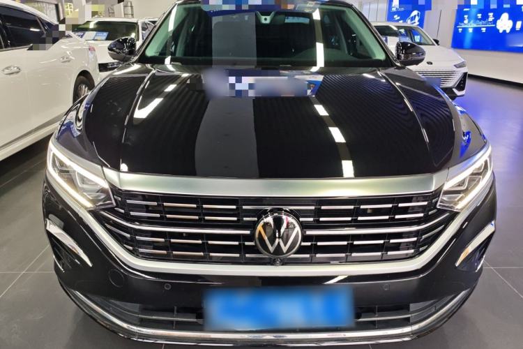 Used Volkswagen Passat 2023 330TSI Luxury Edition