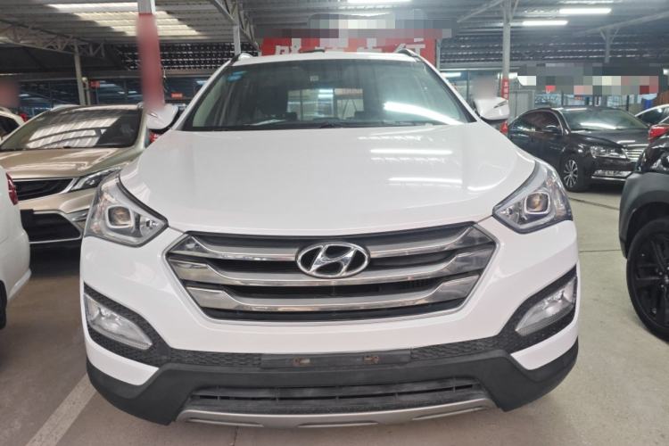 Used Hyundai Santa Fe 2015 2.0T Automatic Two-Wheel Drive Comfort Version 5 Seats
