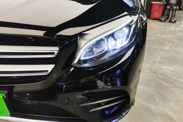 Used Mercedes-Benz GLC 2019 GLC 260 L 4MATIC Dynamic Model