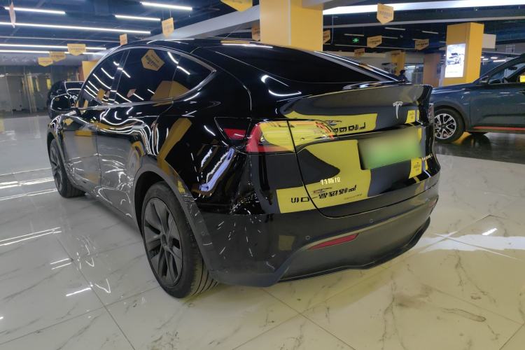 Used Tesla Model Y 2023 Rear-Wheel-Drive Version