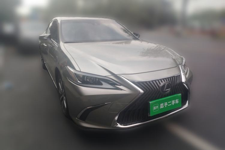 Used Lexus ES 2018 300h Premier Edition China V Standard