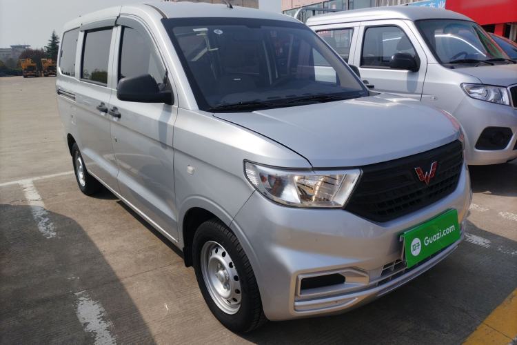 Used Wuling Hongguang V 2022 1.5L Jingqu Edition Electric-Assist LAR

