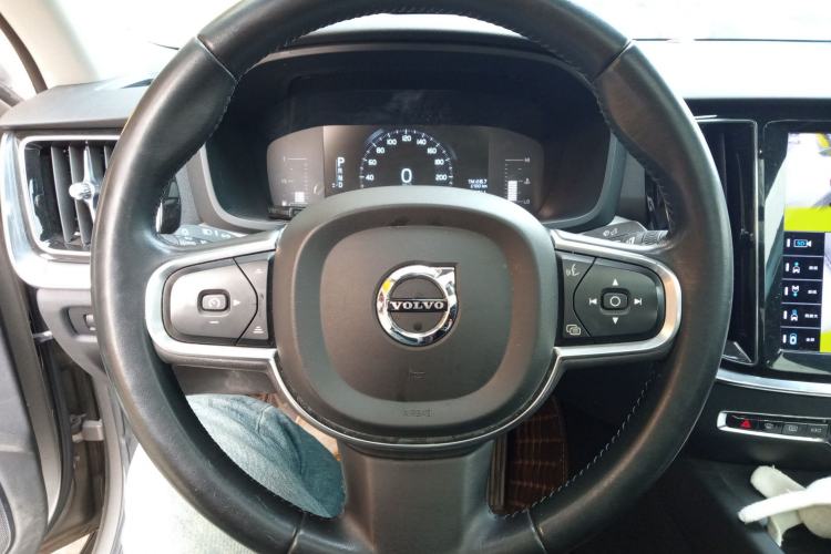 Used Volvo S60 2020 T3 SmartDrive Luxury Edition