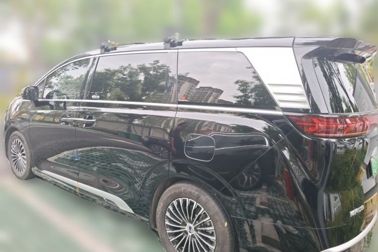 Used Denza D9 2024 DM-i 1050 Luxury Model