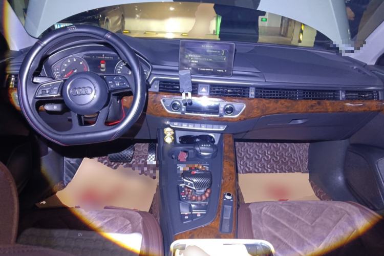 Used Audi A4L 2018 30th Anniversary Edition 45 TFSI quattro Individual Sport Edition
