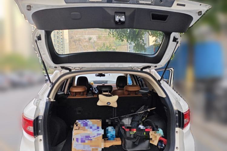 Used Soueast DX7 2018 1.5T Manual Luxury Model Trunk