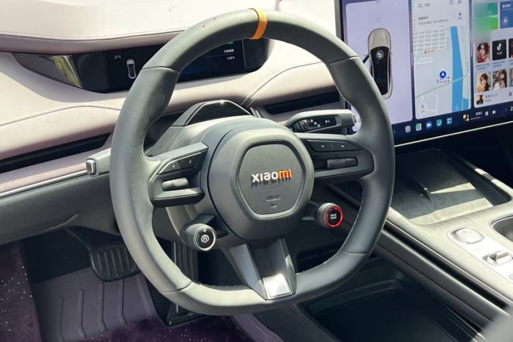 Used Xiaomi Auto SU7 2024 Rear-Drive Long-Range Intelligent Driving Version Interior 7