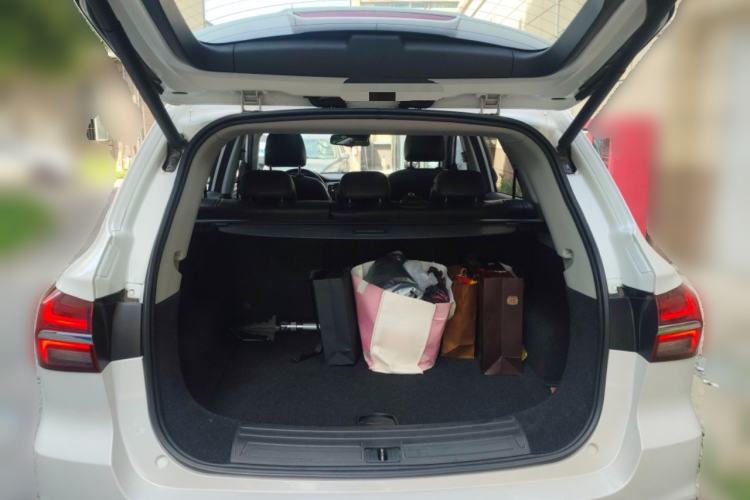 Used Roewe RX5 New Energy 2017 ERX5 EV400 Electric Internet Supreme Edition
