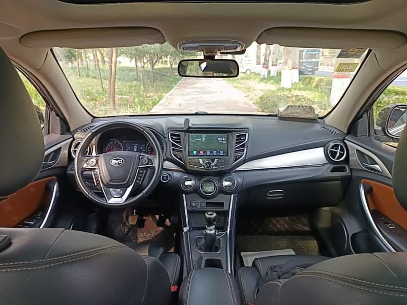 Used BYD Song 2016 1.5TI Manual Luxury Model – Premium — 9