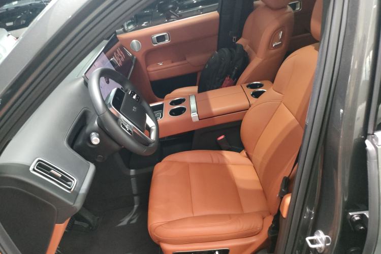 Used Li Auto L8 2023 Max model
