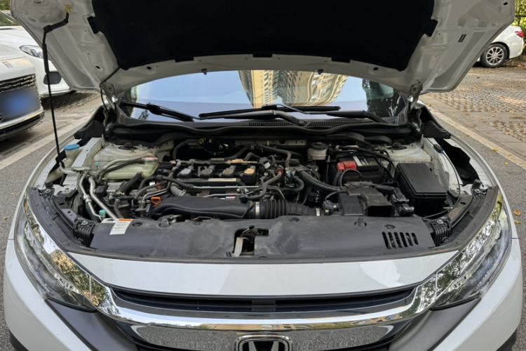 Used Honda Civic 2016 220TURBO CVT Prestige Edition
