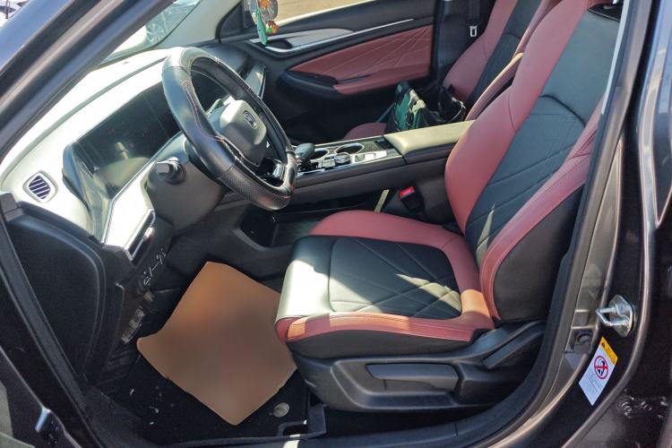 Used Changan Eado 2022 PLUS Blue Whale NE 1.4T GDI DCT Prestige Edition