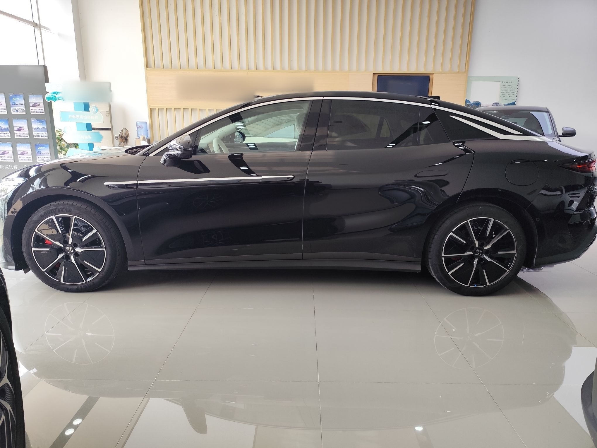 BYD Han L 2025 DM-i 200km LiDAR Flagship Model — снимка 5
