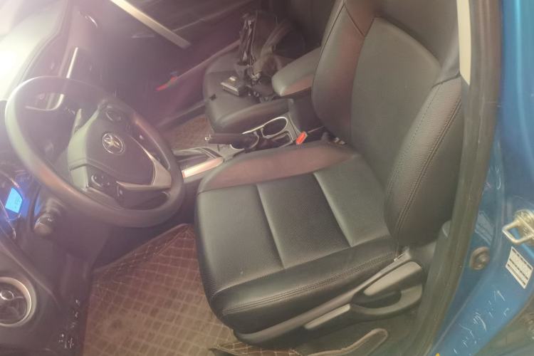 Used Toyota Levin 2017 Revised Version 185T CVT Elite Edition China VI Standard Left Front Seat