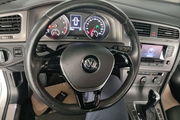 Used Volkswagen Golf 2016 230TSI Automatic Comfort Version