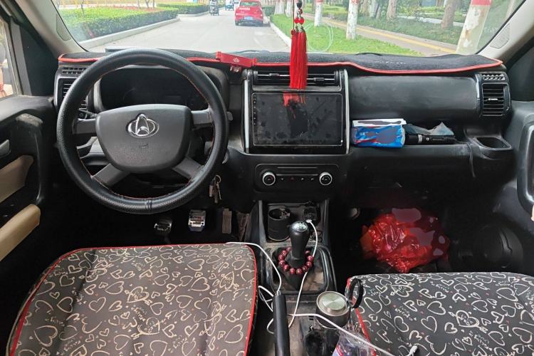 Used CHANGAN OSHAN X70A 2020 1.5L Manual Base Version Center Console