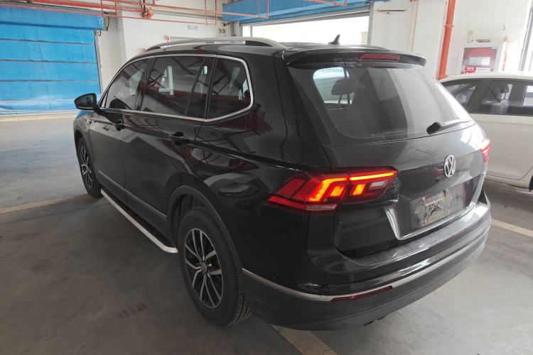 Used Volkswagen Tiguan L 2018 330TSI Automatic Two-Wheel Drive Luxury Edition
