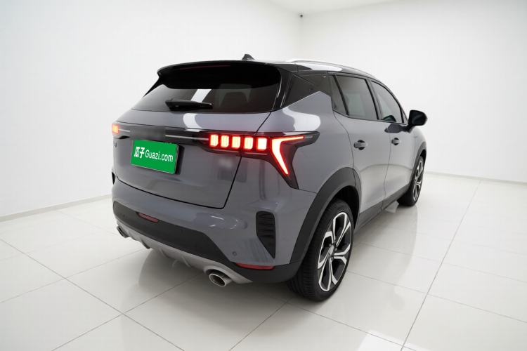 Used Lynk & Co 06 2023 Remix 1.5T Dynamic Halo Rear Right 45 Deg