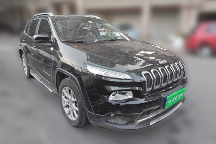 Used Jeep Cherokee 2017 2.0L Superior Edition