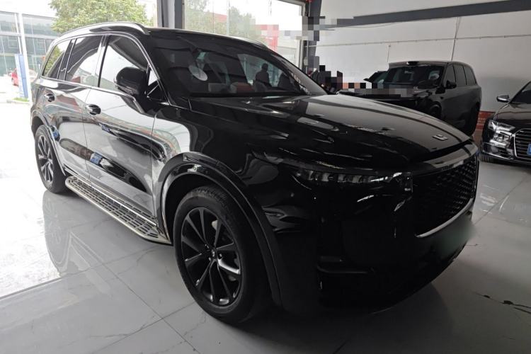 Used Li Auto ONE 2021 Extended-Range 6-Seater Version Front Right 45 Deg