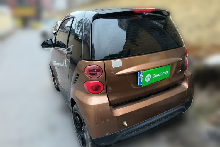 Used smart fortwo 2015 1.0 MHD New Year Special Edition Rear Left 45 Deg