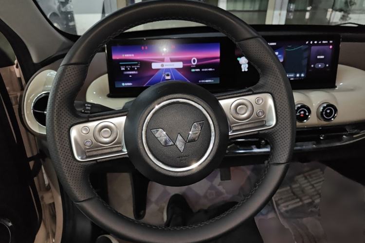 Used Wuling Bingo 2023 410 km Lingxi Deluxe Edition
