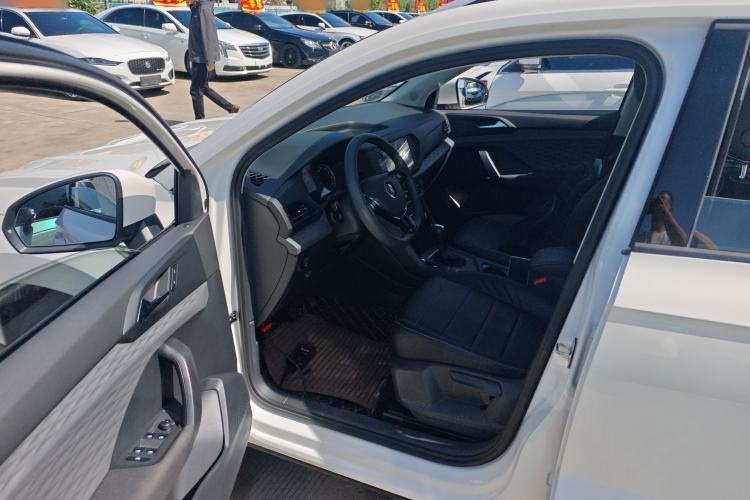 Used Volkswagen Tharu 2021 280TSI Two-Wheel Drive Trend Edition